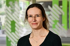 Frau Dr. Julia Sudhoff Santos